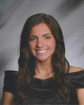 Valedictorian Cristina Pellegrino
