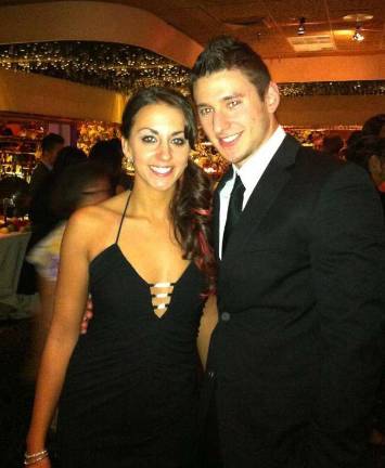 Lauren Neglia and Chris Wunder to wed