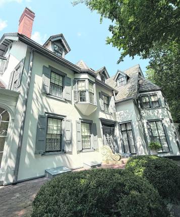 Ringwood Manor'sexterior is shown.