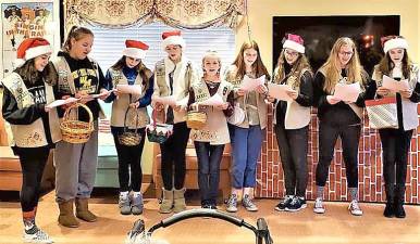 Girl Scouts spend holiday season serving others