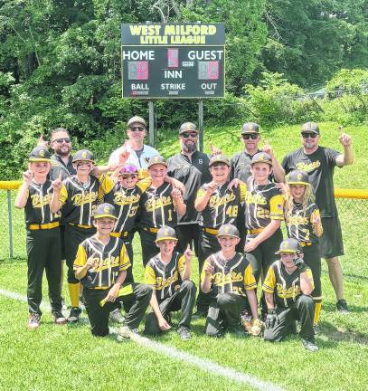 Back: Asst Coach Jesse Soehngen, Asst Coach John Ellis, Head Coach Joe Ragonese, Asst Coach Scott Sorensen, Asst Coach Tim Jacobsen; middle: Dylan Regan, Lorenzo Soehngen, Joseph Ragonese, Ryder Jacobsen, Nico Aurilia, Noah Ellis, Sebastian Sorensen; front: Chris Cheski, Lucas Smart, Bentley Batson, Liam McNamee.