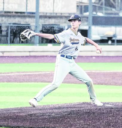Jefferson pitcher Jake Shellhamer on the mound.