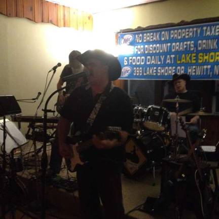 The Lake Shore Inn hosts bands each week.