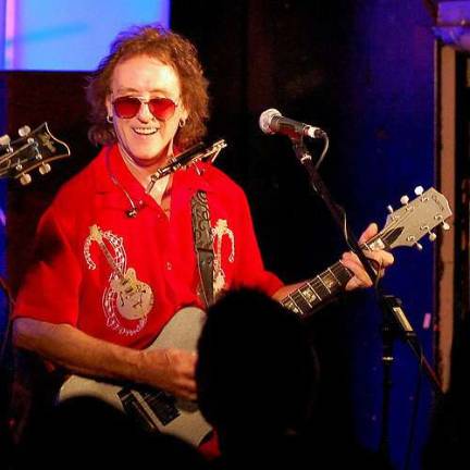 Denny Laine.
