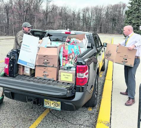 UGL students collect nearly 3,800 items for community pantry
