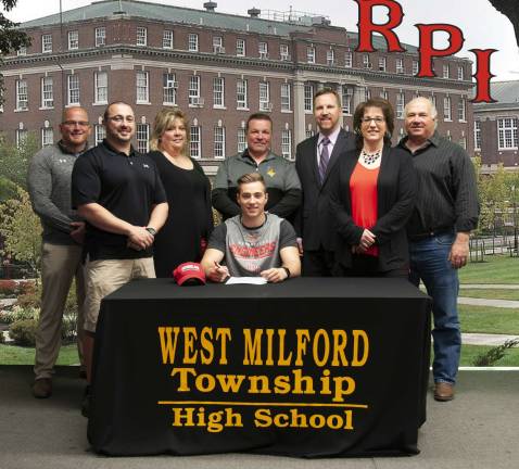 Dean Montesano Senior Captain2nd All Team Conference DB, Honorable Mention All CountyExcellent two way player who has played numerous positions in high school because of his intelligence and athletic ability. Played every position in the secondary and outside receiver and slot receiver. Played QB as well. Dean improved as a player every year and will only get better in college. Dean will continue his career at RPl.