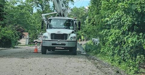 Storm knocks out power - Vimarsana News