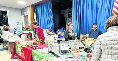 West Milford farmers’ market opens