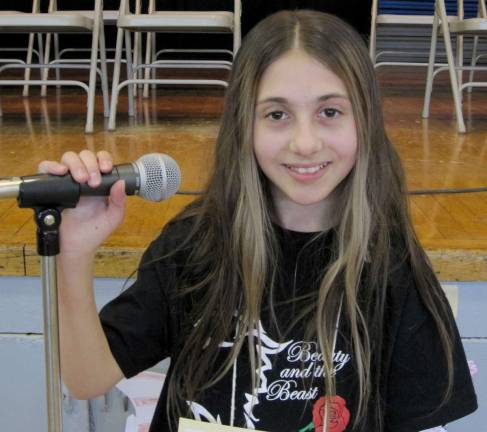 Sixth grader Gillian Durante was the winner of the Paradise Knoll Spelling Bee.