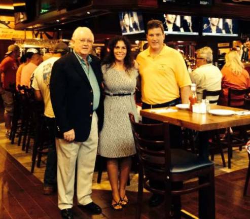 Grasshopper Irish Pub and Restaurant opens in West Milford
