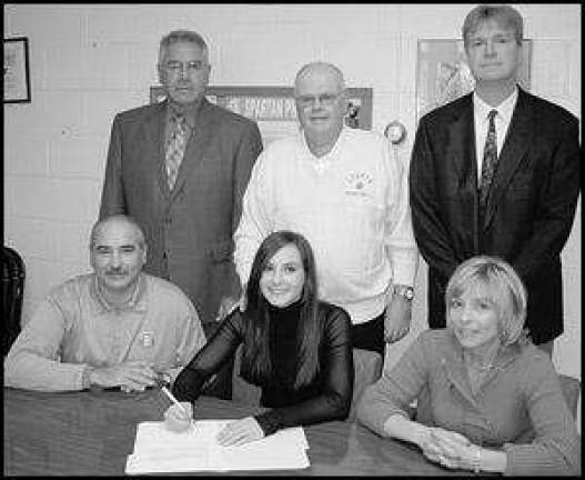 Rossi signs with Rollins