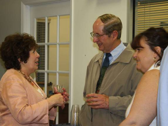 RE/MAX Country Realty celebrates grand re-opening in style