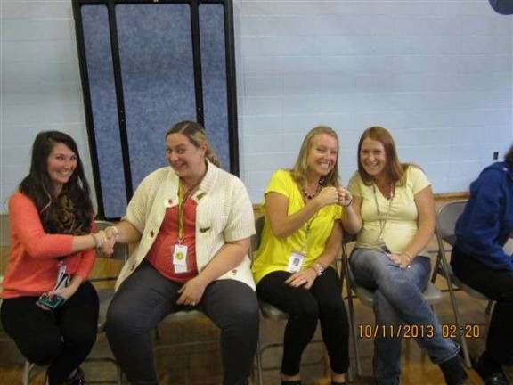 PK teachers show how they cooperate and respect each other.