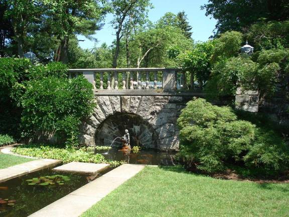 Photos courtesy of NJBG These days, the grotto in the Azalea Garden and its water lilies are still enjoyed by thousands of visitors to the New Jersey State Botanical Garden. This and other features of the historic landscape design at Skylands are the subject of a presentation by Head Landscape Designer Rich Flynn.