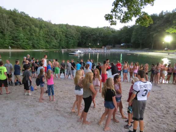 It was a beautiful night for the CASA Beach Party.