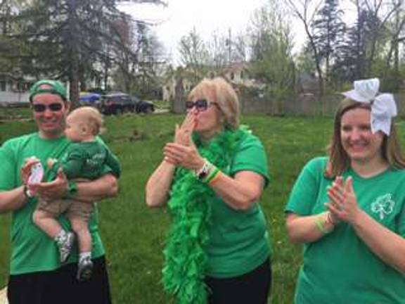 Members of the Kane family thank their friends, family and neighbors for participating in the walk.