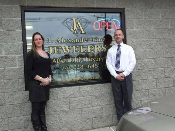 Alexander's shop fine jewelry