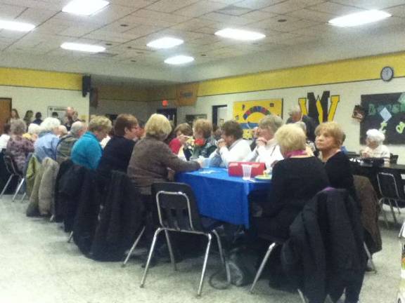 More than 100 local seniors showed up for the international dinner, served by the language honor societies: Italian, German, Spanish and French.