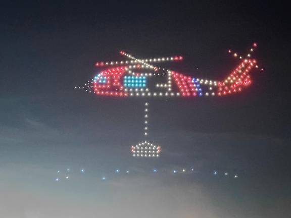 The drone show. (Photo by Denise von Wilke)