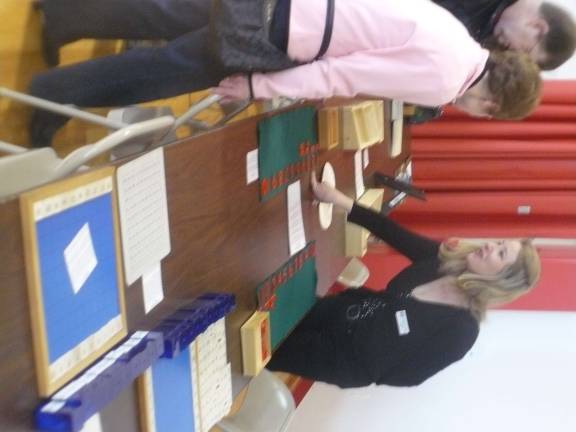 Apple Montessori gives parents a math lesson