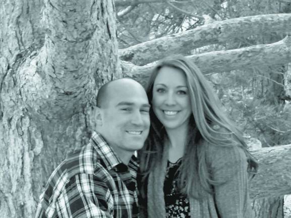 Hannah Counter and Justin Spirko are engaged