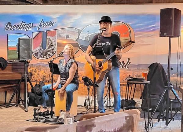 Kobi &amp; Al will play an acoustic session Sunday afternoon at Pennings Farm Cidery in Warwick, N.Y. (Photo courtesy of Kobi &amp; Al)