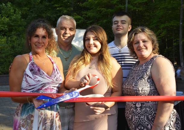 Blini Restaurant takes it outside