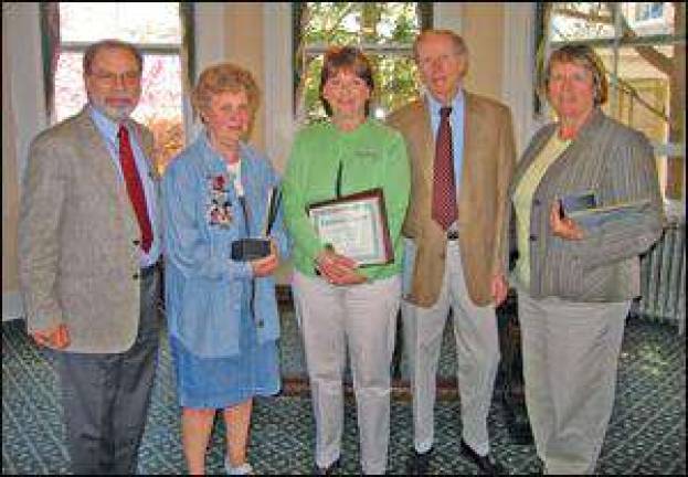 Faculty and staff honored