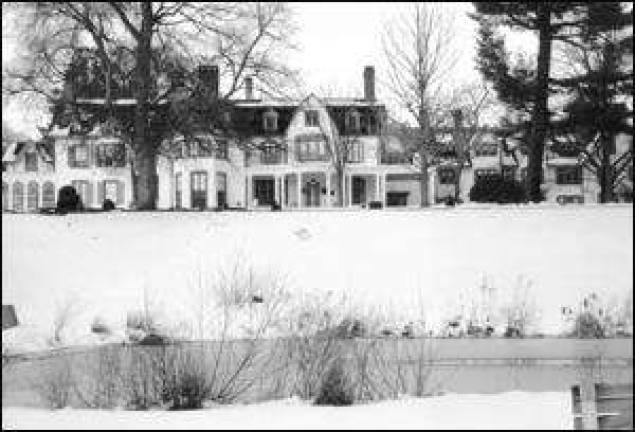 Victorian Christmas at Ringwood Manor