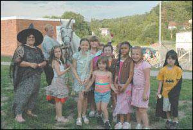 Brownie troop has a magical party