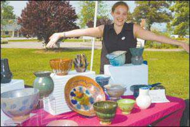 Artists hold show