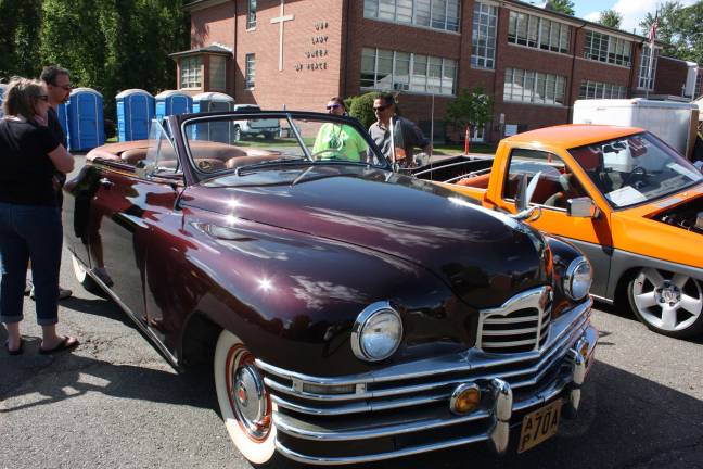 Antique car show on Saturday had some shined- up old beauties on display. Photo by Ginny Raue