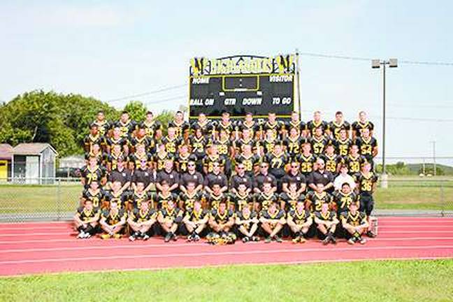 The 2014 West Milford Hiighlander football team.