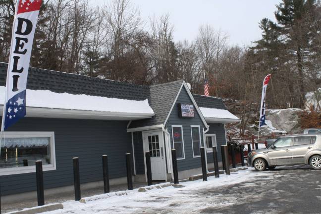It's red, white and blue at Patriots Deli