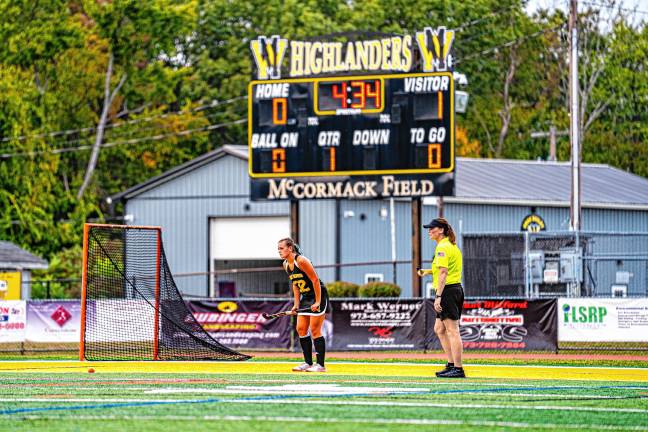 Sophomore Taylor Keegan lines up with the ball in the first quarter of the game against Pompton Lakes at home Tuesday, Sept. 23. It was the Highlanders’ first loss of the season. (Photos by TJ Nolan)