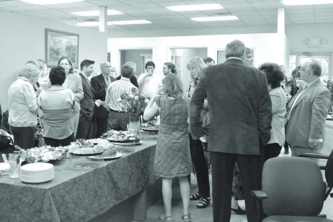 RE/MAX Country Realty celebrates grand re-opening in style