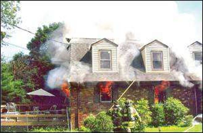 Oak Ridge Rd House Fire Fire totals home in Oak Ridge