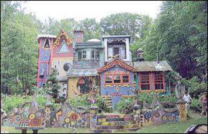 Skylands Select exhibit moves to 9 Moran Street Gallery