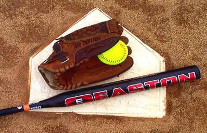 Register now for girls' softball Senior League