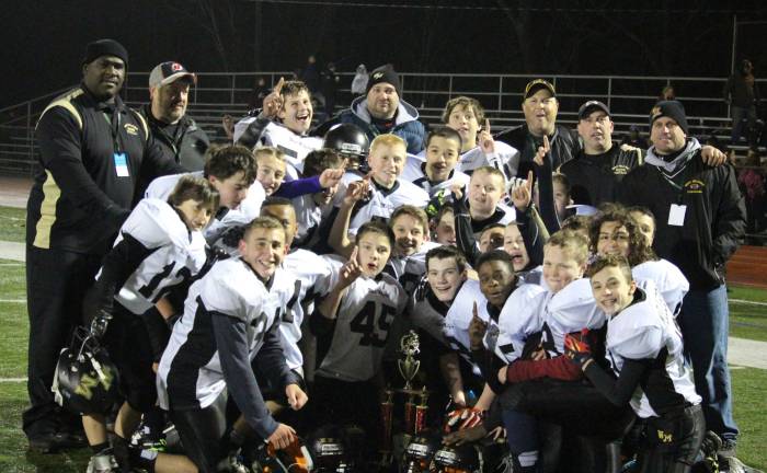 Junior Highlanders are 2015 football champs