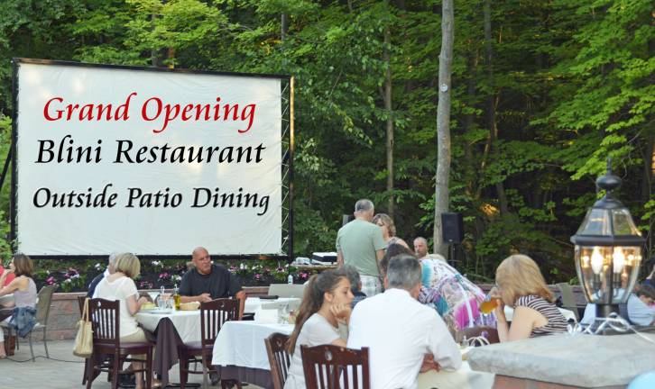 Blini Restaurant takes it outside
