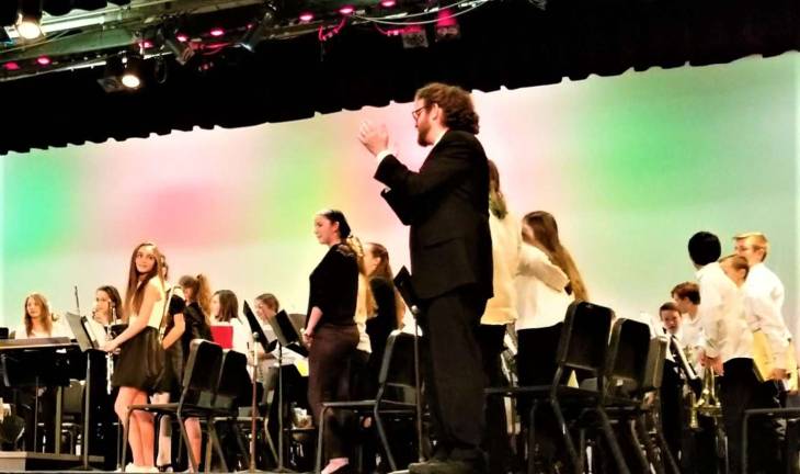 WMHS holiday concert held