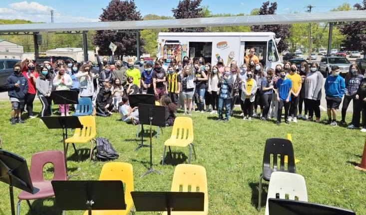 Let’s hear it for Mike’s Ice Cream Truck, Verona, N.J., and making band fun once again.