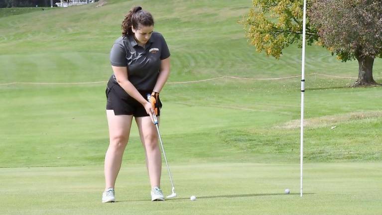 Erin Hahn played on the Susquehanna University women’s golf squad this year.