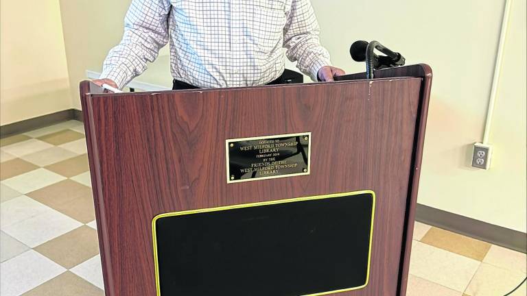 Joel Farkas speaks at the West Milford Library.