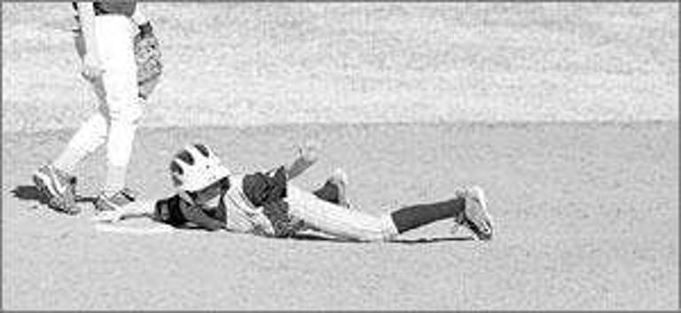 West Milford Wolverines 11U start their season on high note