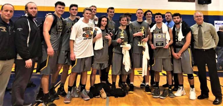 Highlanders run table at Blue and Gold tourney