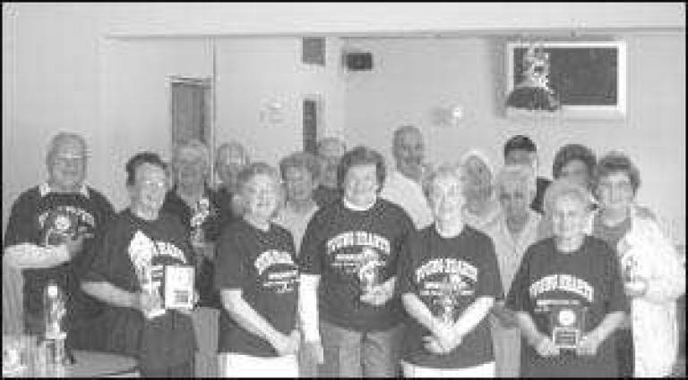 Seniors have fun at the lanes