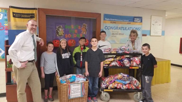 'Sweets for Soldiers' a delicious success