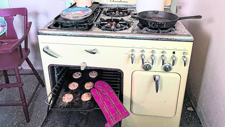 Wallisch Homestead offers holiday displays throughout December